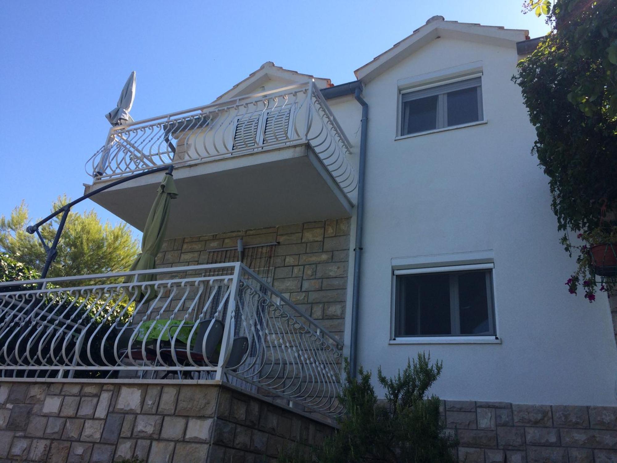 Apartmani Mima Necujam Exterior photo